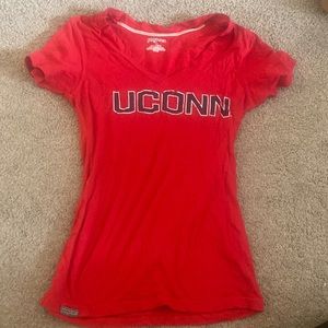 Uconn fitted t shirt